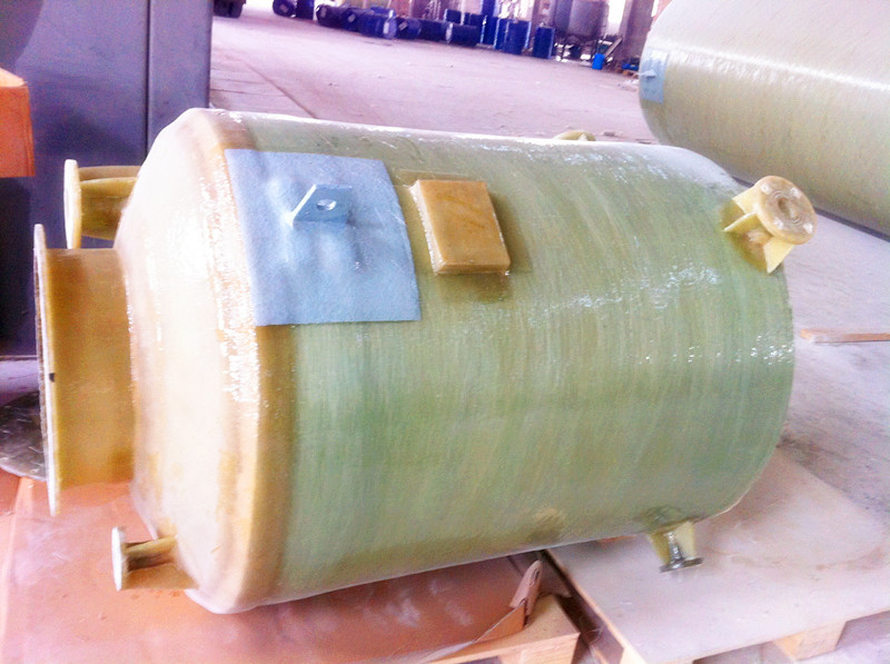 玻璃鋼儲罐廠家打造競爭優(yōu)勢及面臨的挑戰(zhàn)